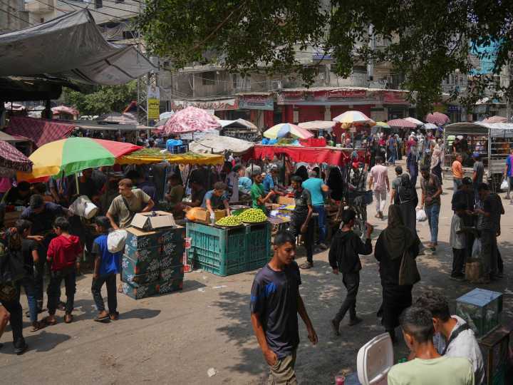 Here is the reason why markets in Gaza are ‘full’ while we starve