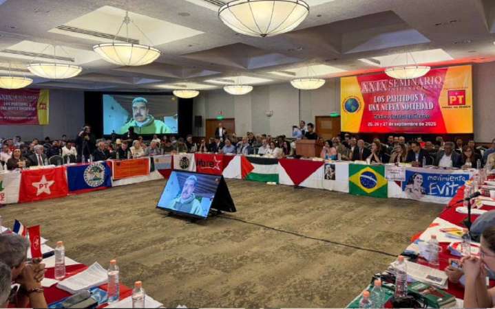Mandatario Maduro participa en seminario internacional de México: Abrir caminos que permitan la integración de los países