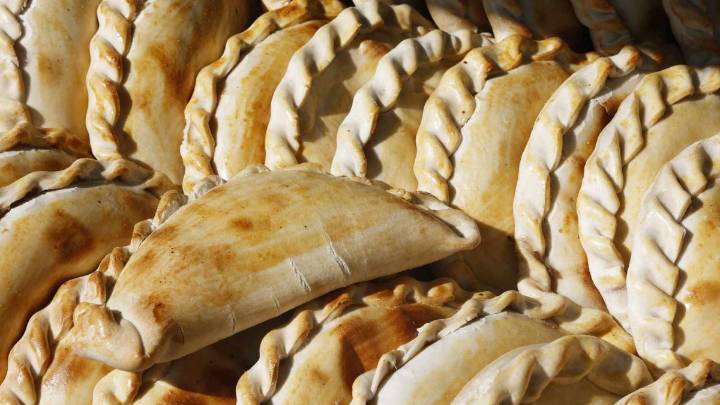 ¿Cuántas empanadas se recomienda comer al día para no subir de peso en Fiestas Patrias?