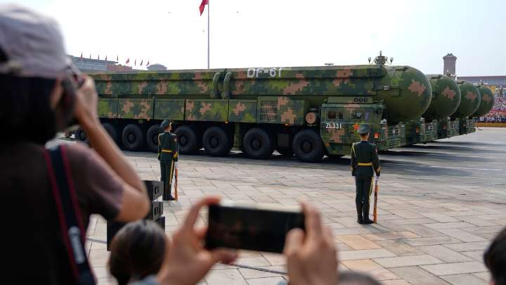 El Ejército Popular de China presenta su arsenal nuclear más avanzado y armas no tripuladas de última generación