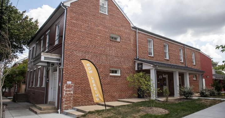 Local advocates support governor's order on housing