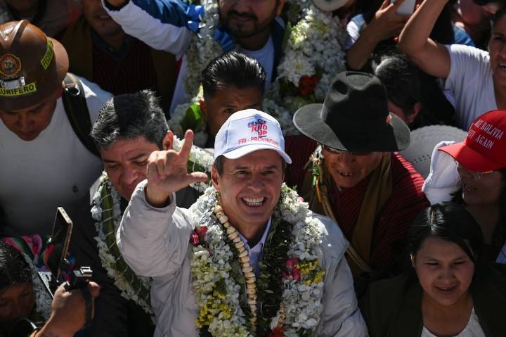Jorge Quiroga lidera la preferencia electoral a menos de un mes del balotaje de Bolivia