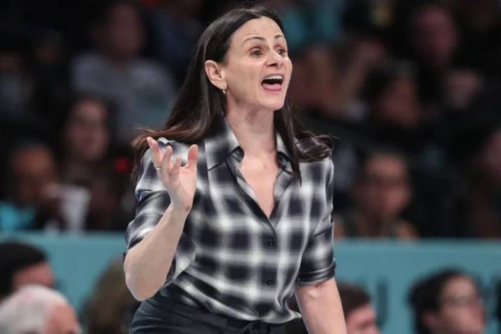 Sandy Brondello Coaching Record: A Look at Ex-New York Liberty HC’s Super Numbers