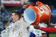 Heineman has walk-off RBI single in 10th inning as Blue Jays rally past Astros 4