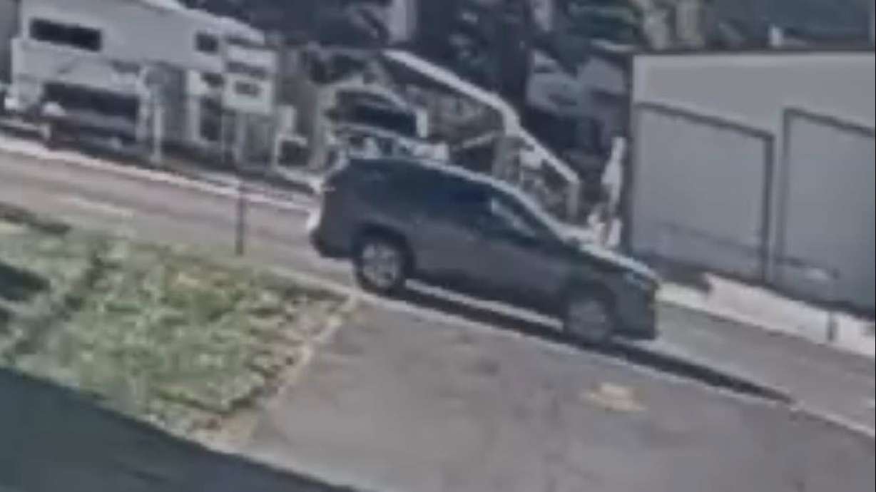 Woman hit by vehicle in Roy yard before driver fled the scene, police say