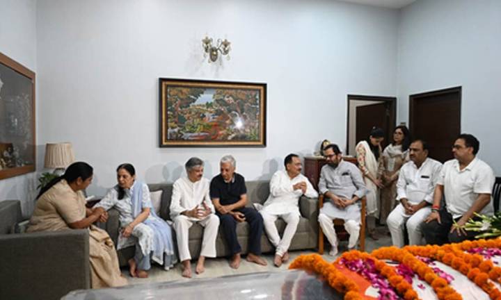 Delhi govt announces one-day mourning over VK Malhotra’s demise