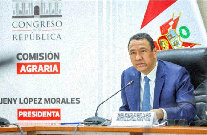 Ministro Ángel Manero presenta avances en proyectos hídricos y política agraria en el Congreso
