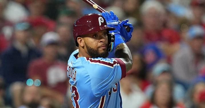 Philadelphia Phillies place Edmundo Sosa on the 10-day IL as injuries pile up
