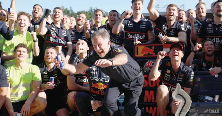 Christian Horner se va de Red Bull con 100 mdd