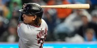 Naylor drives in 4 as Guardians beat Twins 6-2 for eighth straight victory