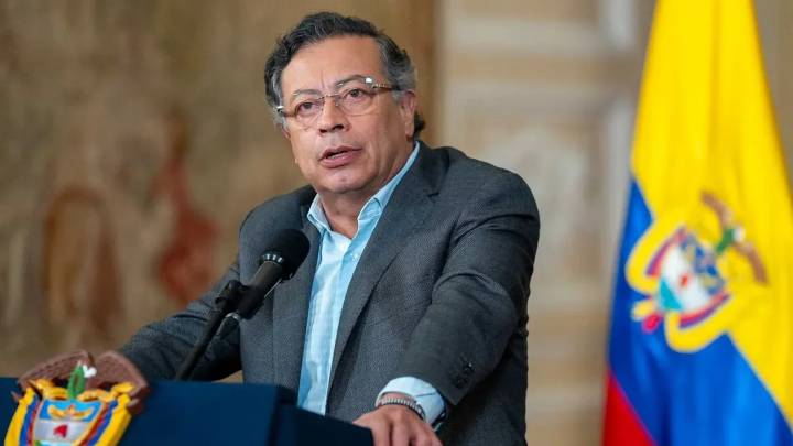 ¿Remezón tras elección de Camargo como magistrado? Gobierno pidió renuncia a tres ministros