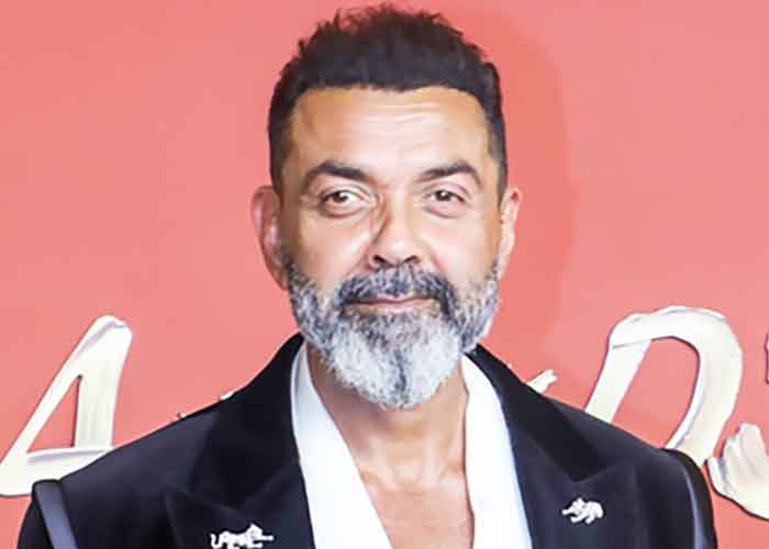 Bobby Deol, Raghav Juyal pack bromance in new video from Asia Cup