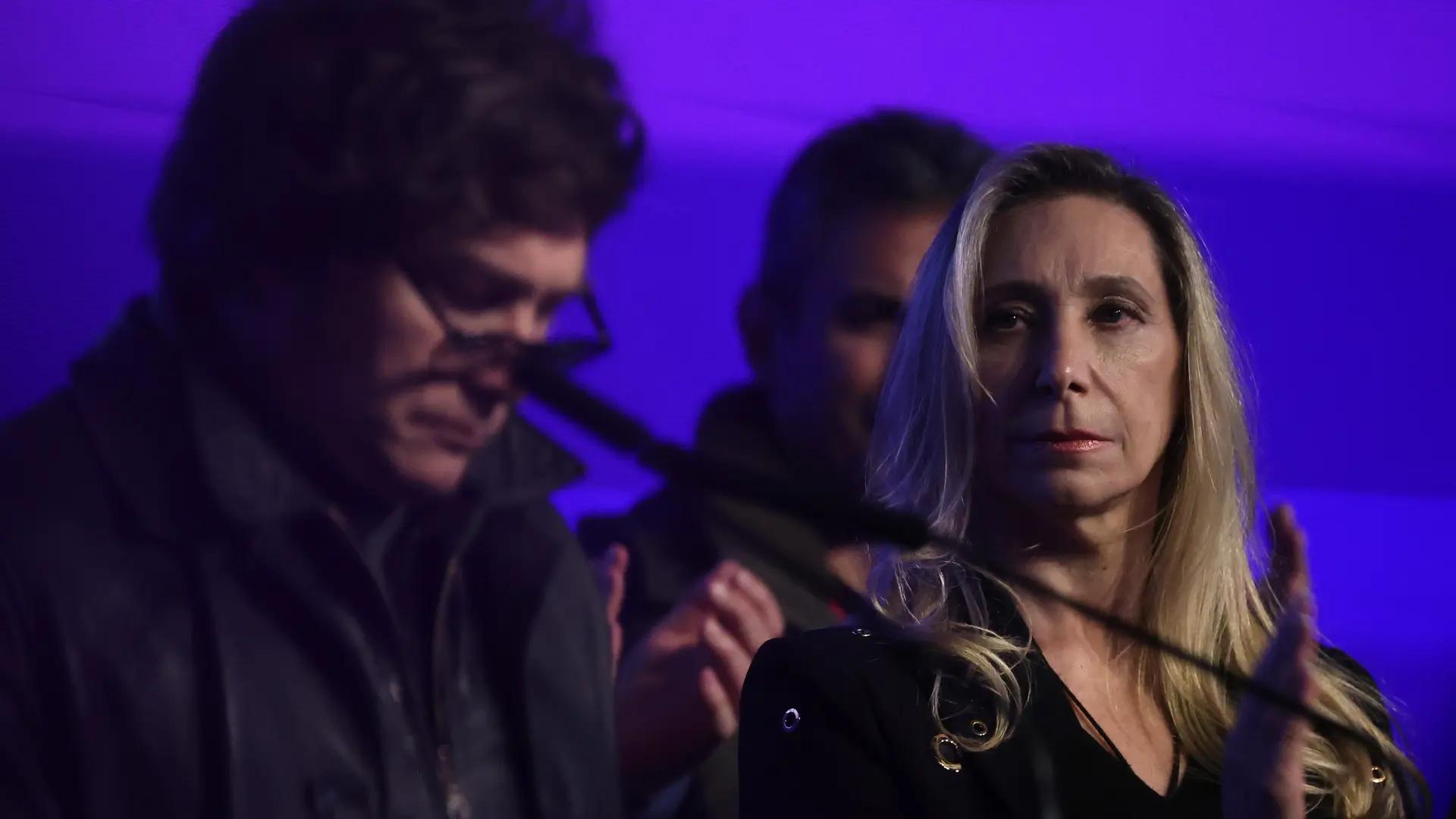 Milei sufre un duro golpe electoral ante un peronismo revitalizado con Axel Kicillof