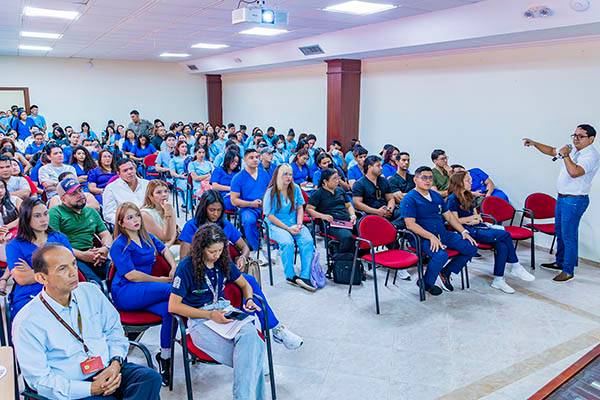 Unimagdalena realizó Seminario Integrado de Cirugía Oral