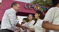 Entrega ‘Toño’ Astiazarán corredor peatonal iluminado a estudiantes y vecinos de CECYTES La Manga en Hermosillo