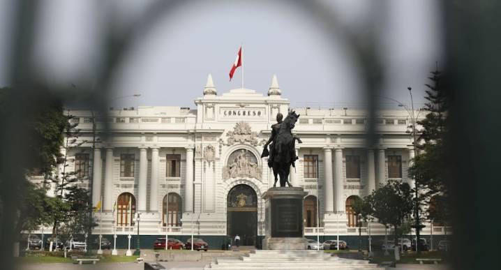 Las AFP tocan fondo: Se aproxima el octavo retiro