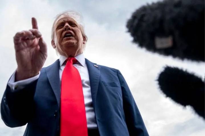 ‘You’re hurting Australia’: Trump berates ABC reporter 