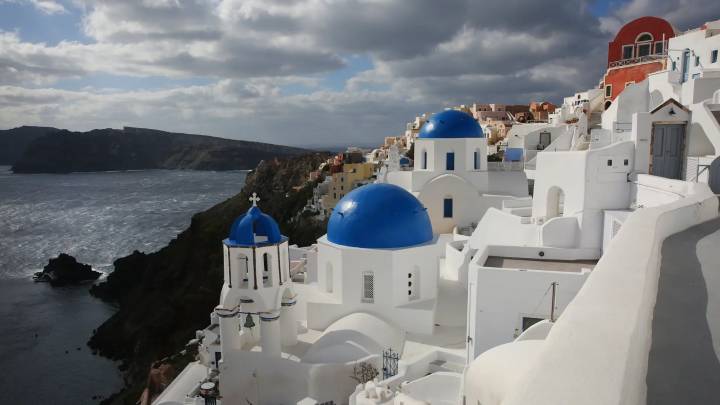 Un desplazamiento de magma provocó el enjambre de terremotos que sacudió a Santorini a principios de año