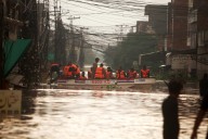 Tragedia en Pakistán: evacuaron a un millón de personas tras lluvias e inundaciones