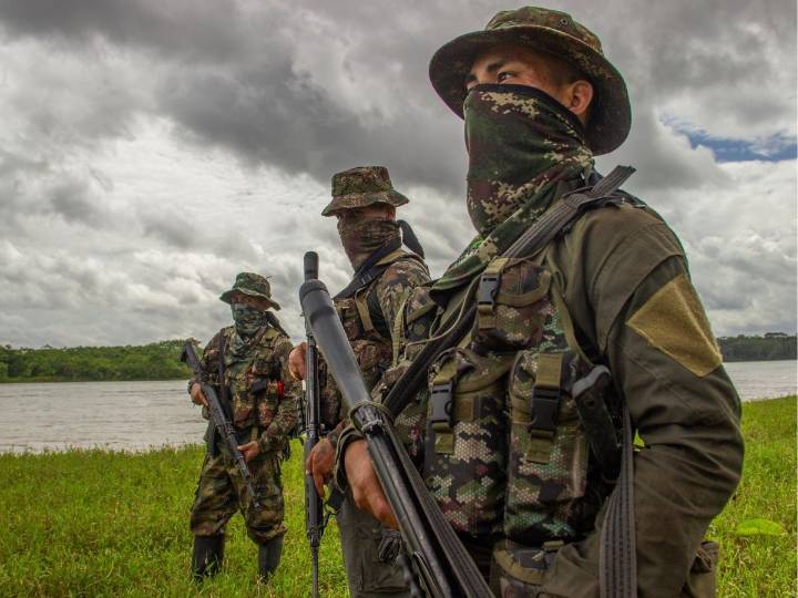 Gobierno exige rechazo de disidencias a asonada para seguir con diálogos