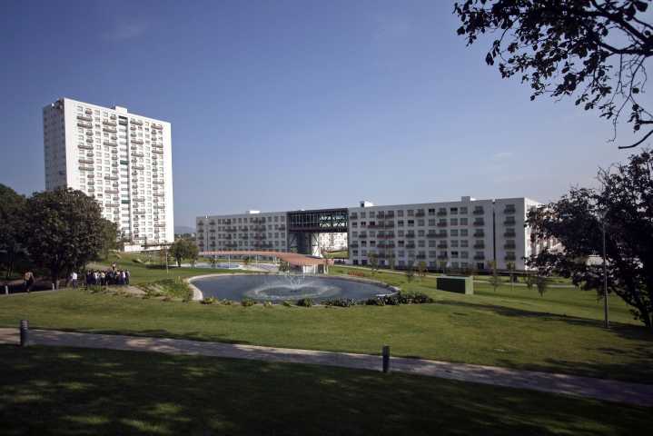 Buscan apoyo de Interpol en caso de empresario prófugo por fraude millonario en Villas Panamericanas