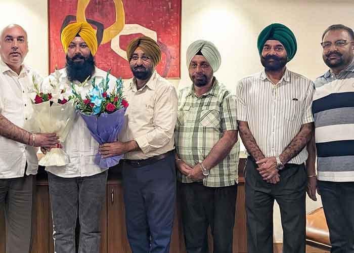 AAP Leader Ramneek Singh ‘Lucky’ Randhawa felicitated by Surjit Hockey Society