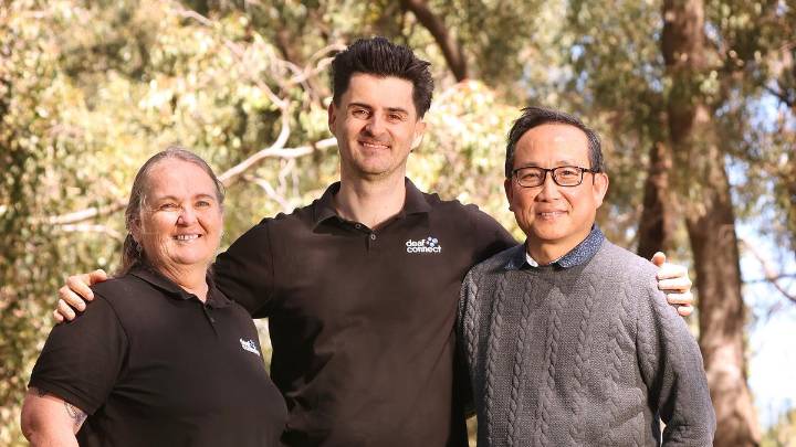 National Week of Deaf People: Perth celebrates with morning tea for the community at Deaf Connect