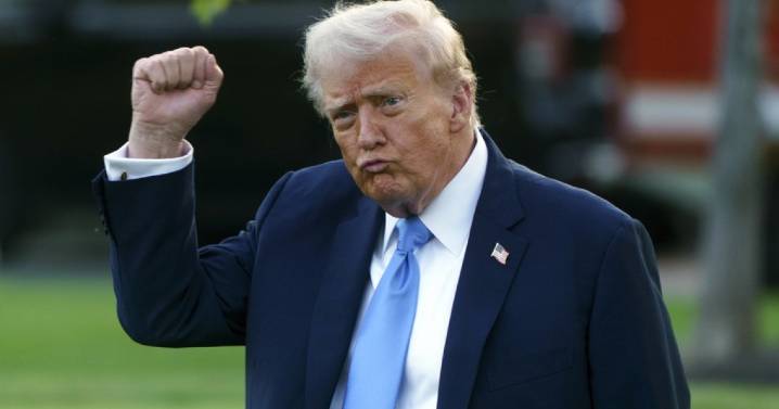Trump pide limitar uso de paracetamol en embarazo por posible riesgo de autismo: científicos lo refutan