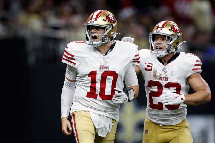 49ers 26, Saints 21: Jones’ three TD passes, late defensive heroics help Niners reach 2