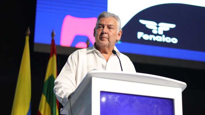 'Gobierno dinamitó la mesa de concertación salarial con su propuesta de incremento del 11 % para el 2026': Jaime Alberto Cabal, presidente de Fenalco