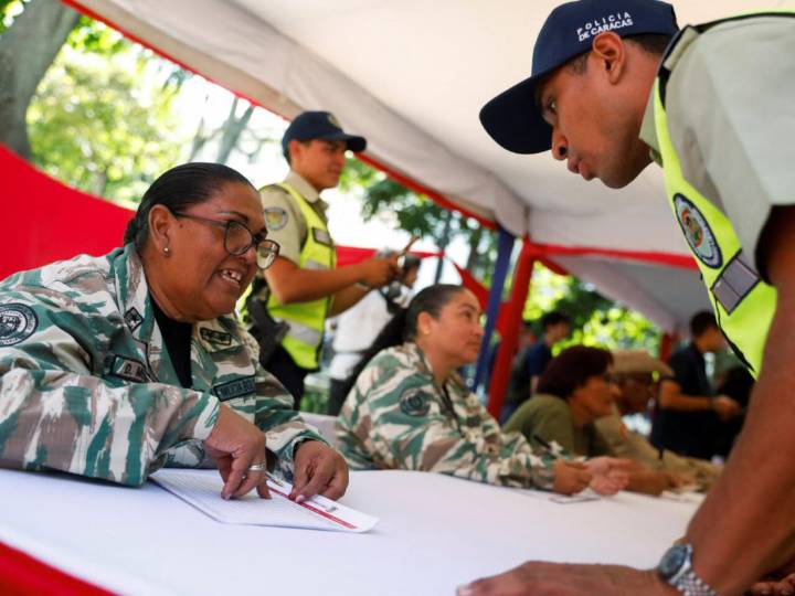 Gobierno anuncia que el alistamiento en la milicia se mantendrá a través del sistema Patria