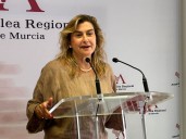 Carmina Fernández: “El PP está abonado a los bulos, ha convertido las ruedas de prensa del Consejo de Gobierno en un recital de mentiras”