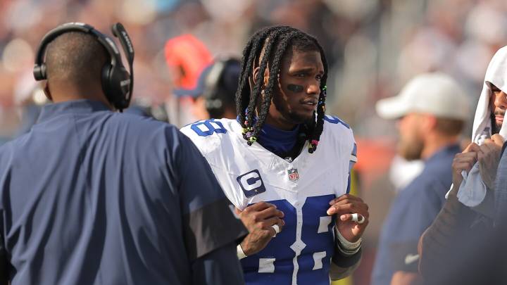 Report: CeeDee Lamb could miss 3-4 weeks with his high ankle sprain