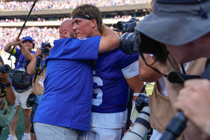 Dart's impressive debut leads Giants to 1st win over Chargers, but await word on Nabers' injury