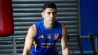 Jesús Angulo podría ver minutos con Tigres en el duelo ante Chivas