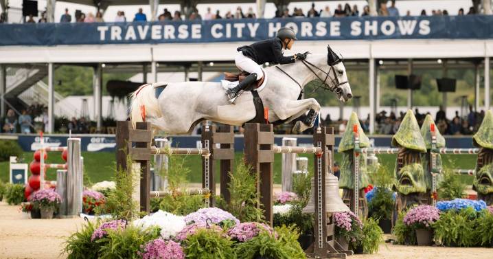 World No. 1 Farrington captures 3rd American Gold Cup title in Traverse City