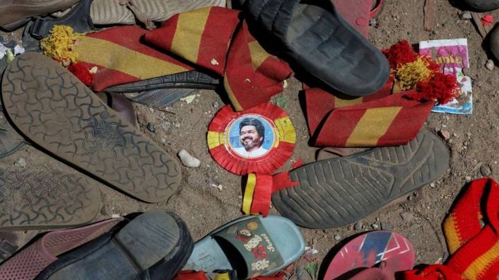 Abren investigación en India contra el actor Vijay por la estampida que dejó 40 muertos