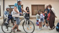Lágrimas, abrazos y nervios en el arranque del curso escolar en colegios e institutos