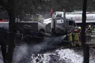 Chofer de pipa que explotó en Iztapalapa está grave y bajo custodia; investigan posible exceso de velocidad