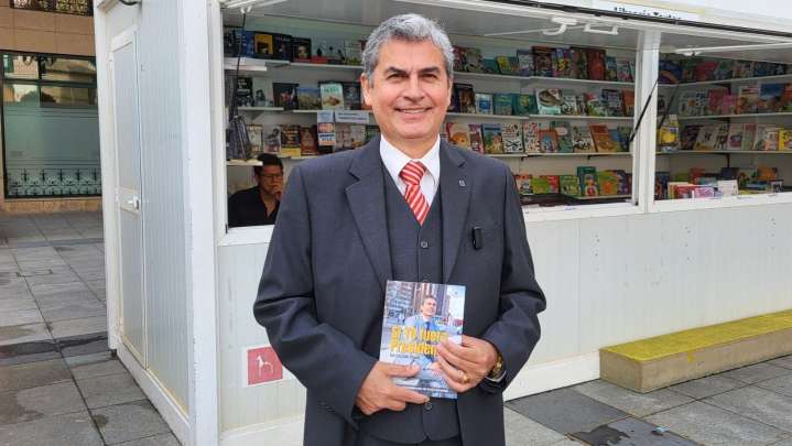 Fundador del partido Un Camino Diferente anuncia candidatura presidencial para el 2031 