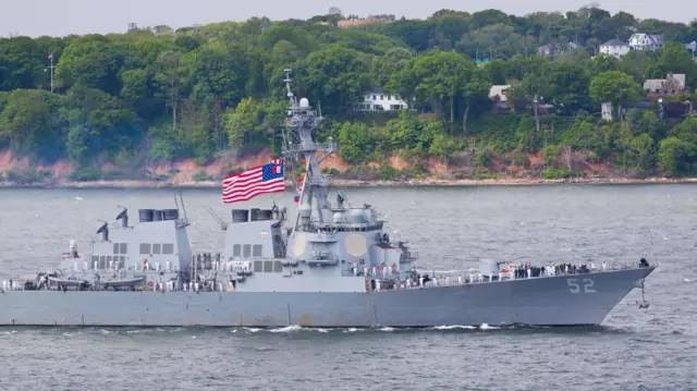 El Pentágono informó que aviones de Venezuela volaron cerca de buques de Estados Unidos