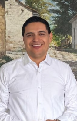 ASUMIÓ EL LIDERAZGO DEL IDEBOY