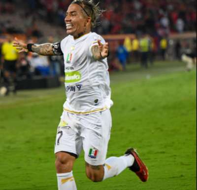 El veterano Dayro Moreno, principal novedad de Colombia para jugar con Bolivia y Venezuela