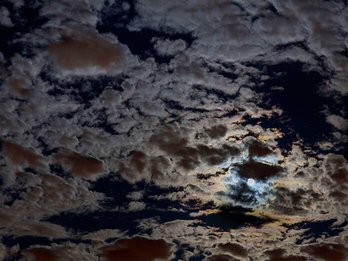 9/21/25: Partly Cloudy Morning in Dickson County, Highs Up to 88, Moderate Rain Later