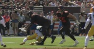 Browns lose Dawand Jones for season after knee injury sustained against Packers