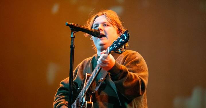 'I saw Lewis Capaldi's emotional return in Glasgow - he proved why he is Scotland's superstar'