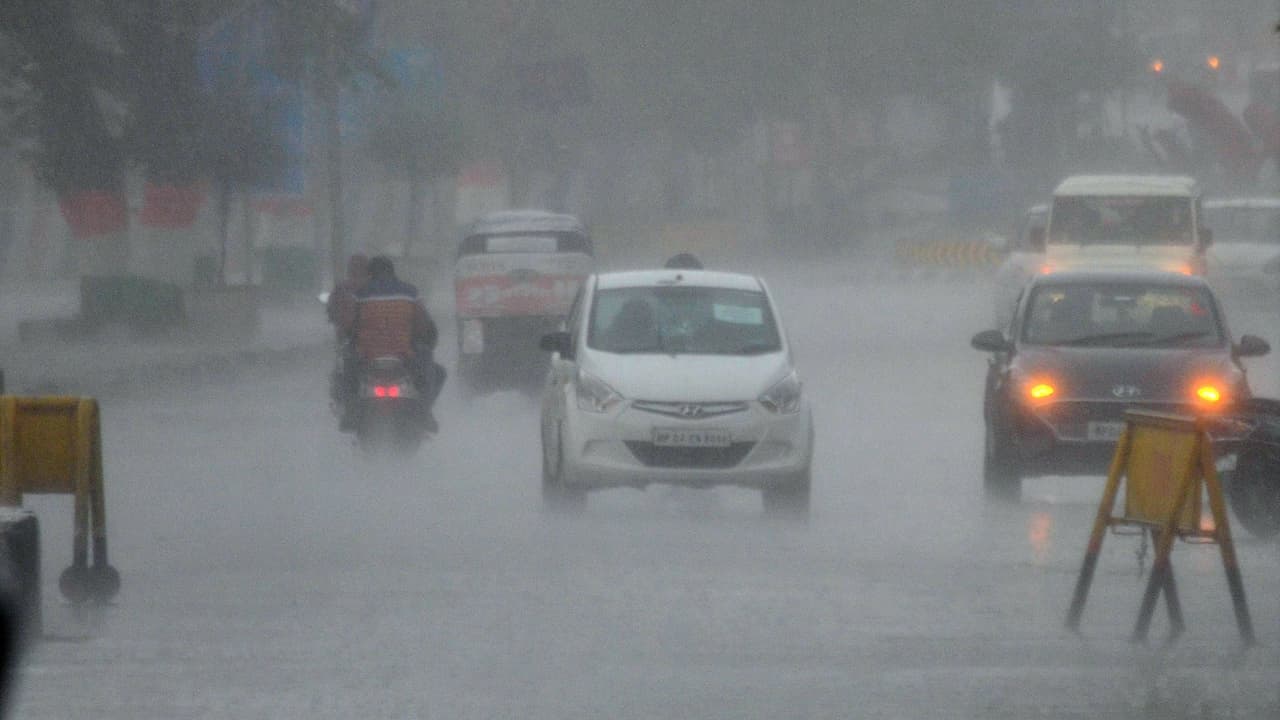 IMD Warns of Heavy Rains in Vidarbha, Oct 1
