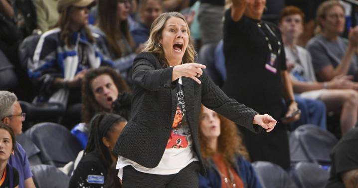 Top-seeded Lynx lament losing their usual composure and a big lead in letting Mercury tie the series