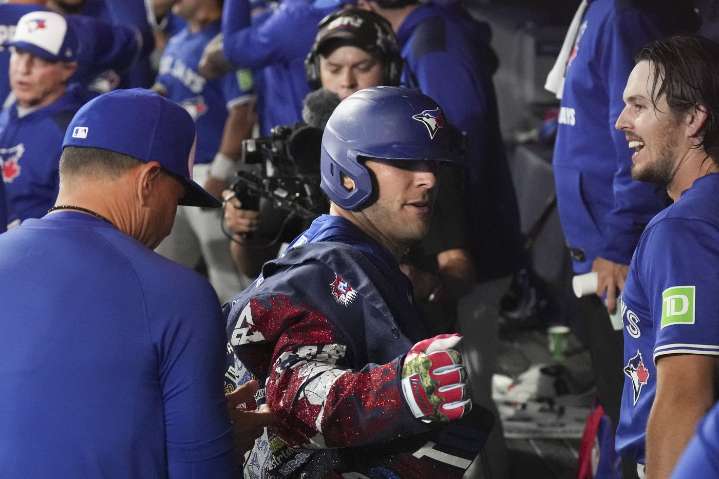 Varsho has the Blue Jays’ biggest hit of the year as Toronto trims magic number to 3
