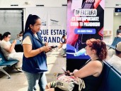 Aeropuerto de Cartagena encuesta a pasajeros sobre su experiencia
